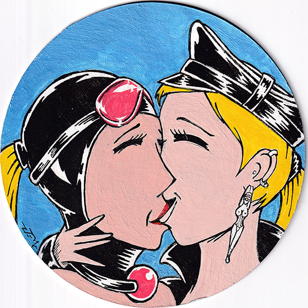 Kinky Blondes kissing, leatherwomen 